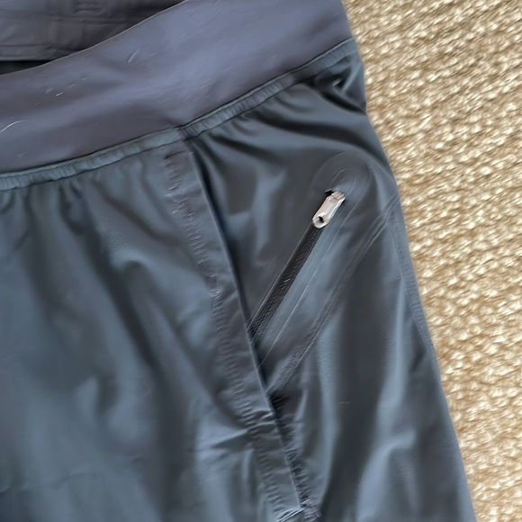 Lululemon sweatpants - Picture 3 of 6